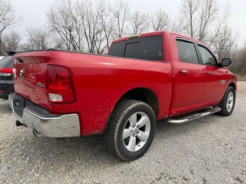 Used 2016 RAM 1500 Classic SLT w/ SLT Plus D←cor Group image 4