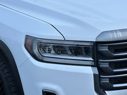 Used 2022 GMC Acadia AT4 w/ Technology Package image 50