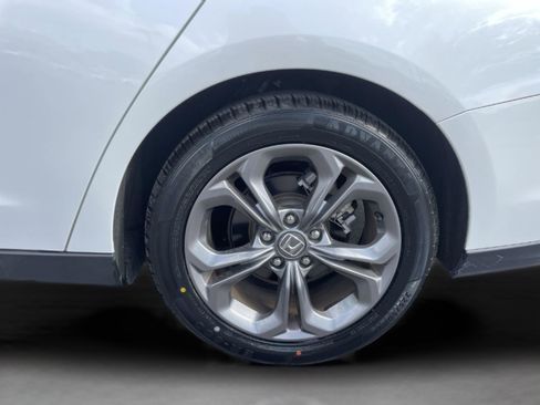 Used 2024 Honda Accord EX image 16