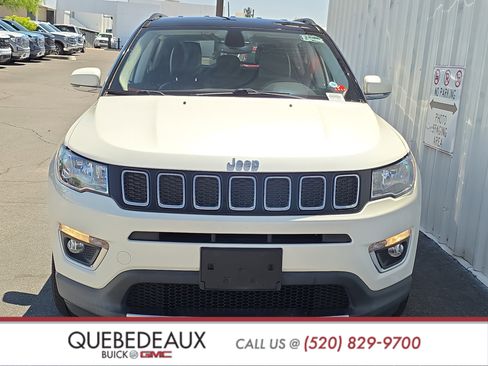 Used 2018 Jeep Compass Limited AWD/4WD image 2