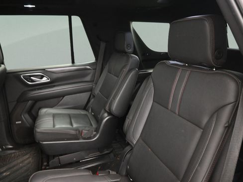 Used 2021 Chevrolet Tahoe RST w/ Luxury Package AWD/4WD image 34