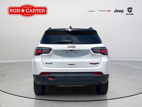 Used 2026 Jeep Compass Trailhawk AWD/4WD image 5