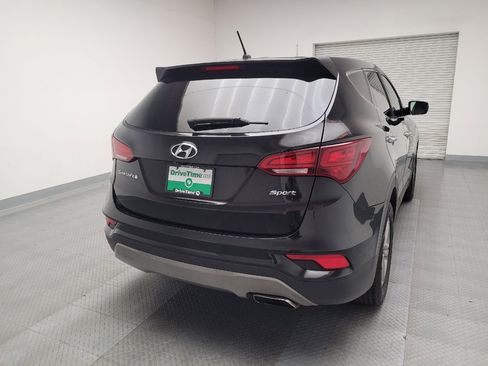 Used 2018 Hyundai Santa Fe Sport image 7
