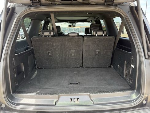 Used 2020 Ford Expedition Max Limited w/ Equipment Group 301A RWD image 30