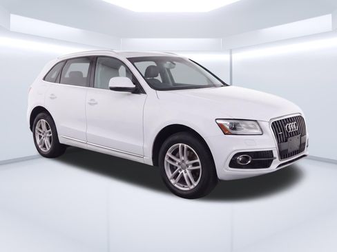 Used 2015 Audi Q5 3.0T Premium Plus image 1