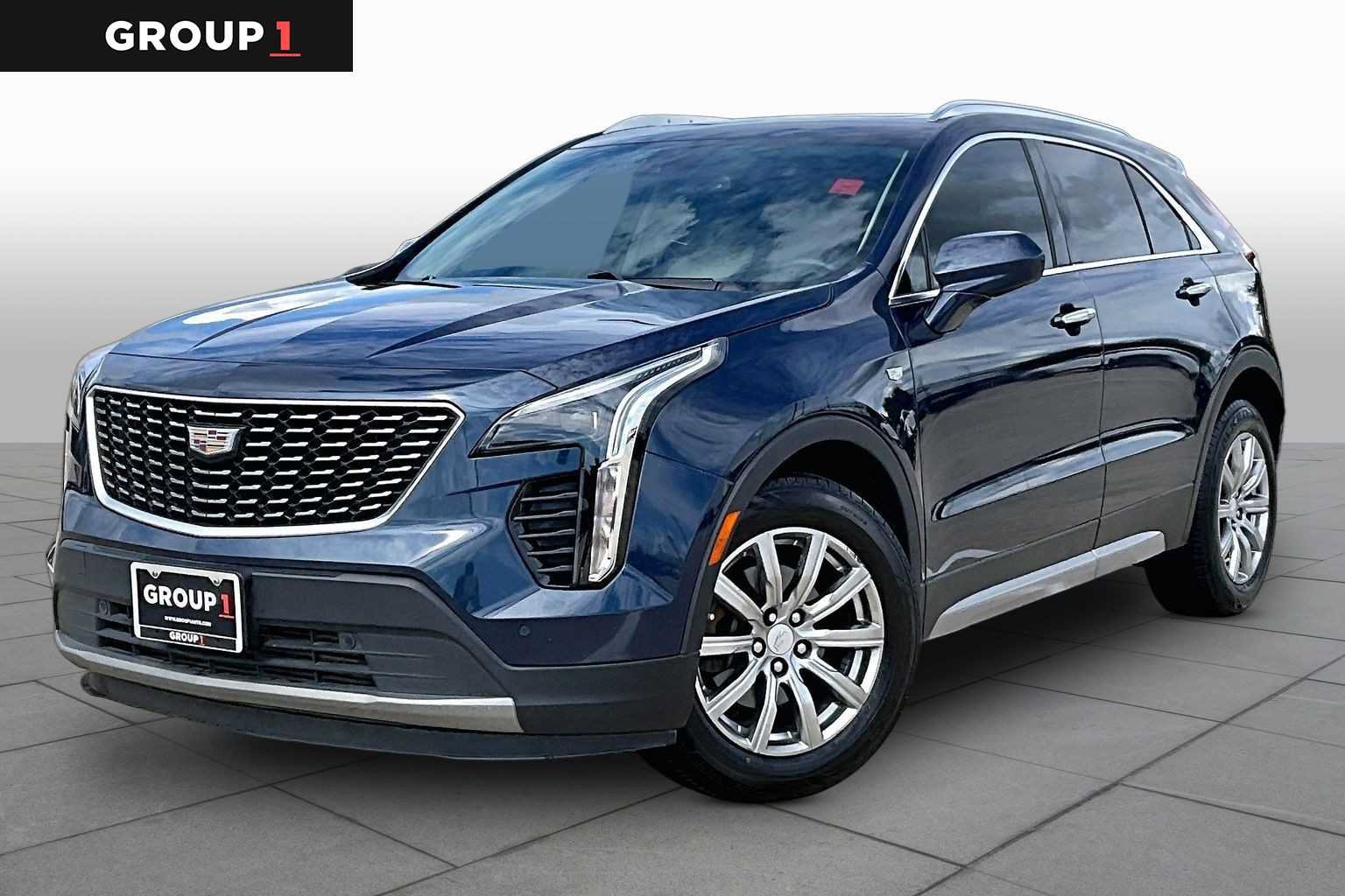 Used 2019 Cadillac XT4 Premium Luxury FWD image 1