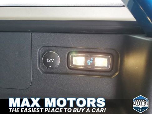 Certified 2025 Ford Bronco Badlands image 9