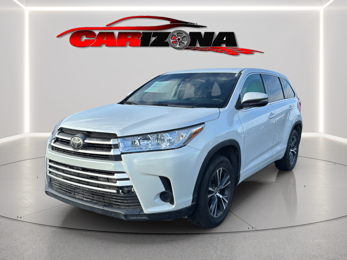 Used 2017 Toyota Highlander LE FWD image 12