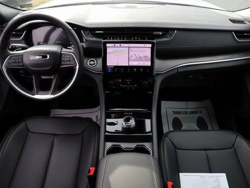 New 2025 Jeep Grand Cherokee Limited AWD/4WD image 21