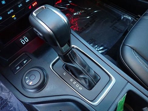 Used 2023 Ford Ranger Lariat w/ Trailer Tow Package image 22