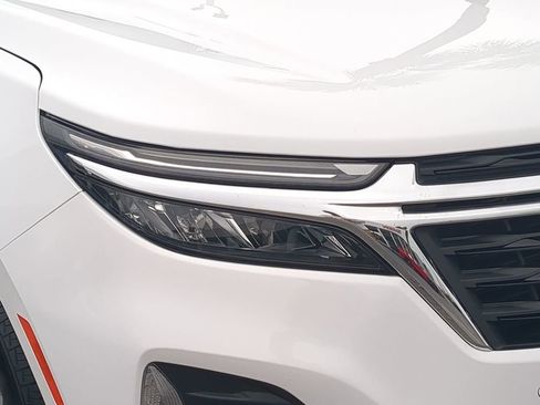 Used 2024 Chevrolet Equinox LT image 10