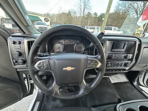Used 2015 Chevrolet Silverado 2500 LT w/ Z71 Package, Off-Road image 17