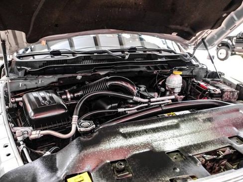 Used 2019 RAM 1500 Lone Star image 43