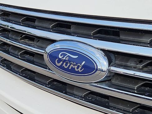 Used 2018 Ford Expedition Max XL AWD/4WD image 35