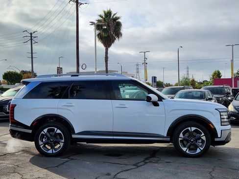 New 2026 Hyundai Palisade Limited image 8