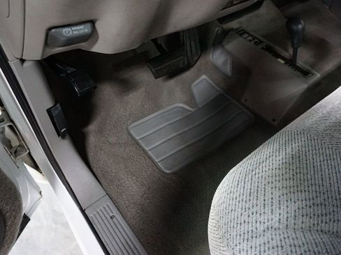 Used 1997 GMC Sierra 1500 4x4 Regular Cab w/ Marketing Option Pkg 3 image 82