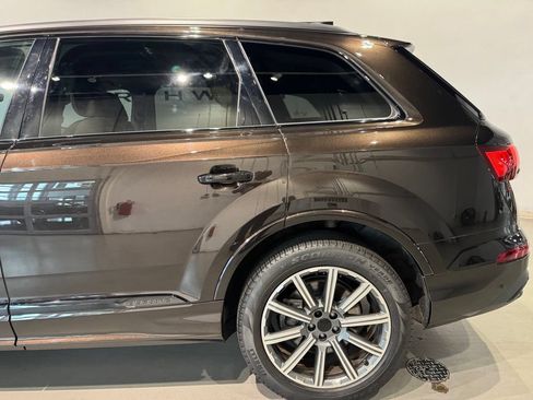Used 2023 Audi Q7 2.0T Premium Plus w/ Premium Plus Package AWD/4WD image 4