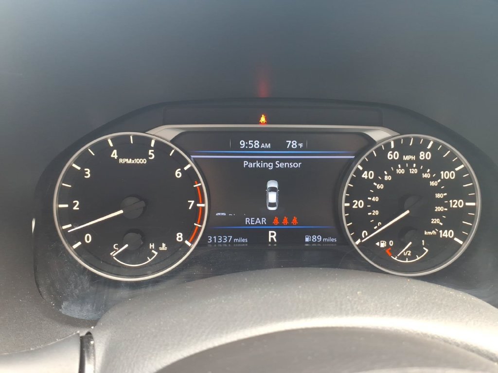 Used 2024 Nissan Altima 2.5 SV FWD image 21