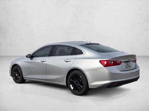 Used 2018 Chevrolet Malibu LT image 7