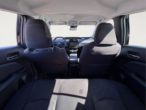 Used 2021 Toyota Prius Prime LE image 7