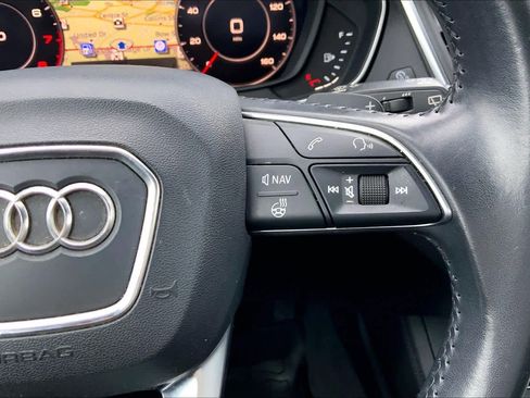 Used 2020 Audi Q5 2.0T Premium Plus image 24