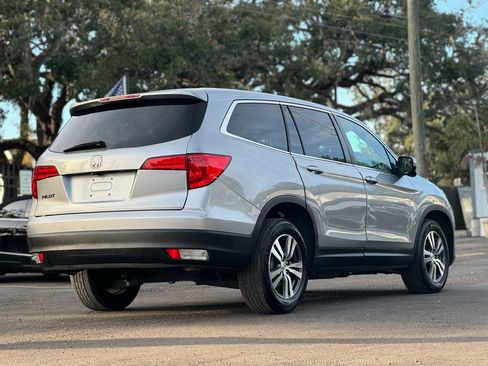 Used 2016 Honda Pilot EX image 5