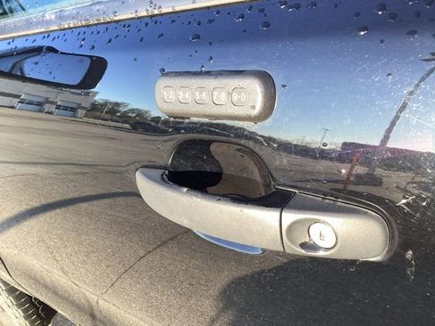 Used 2021 Ford Ranger XLT w/ Equipment Group 301A Mid image 15