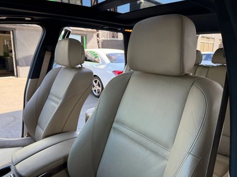 Used 2011 BMW X5 xDrive35i image 11