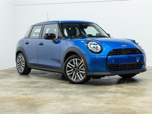 Certified 2025 MINI Cooper S image 5