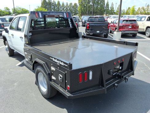 New 2026 Chevrolet Silverado 3500 W/T AWD/4WD image 13