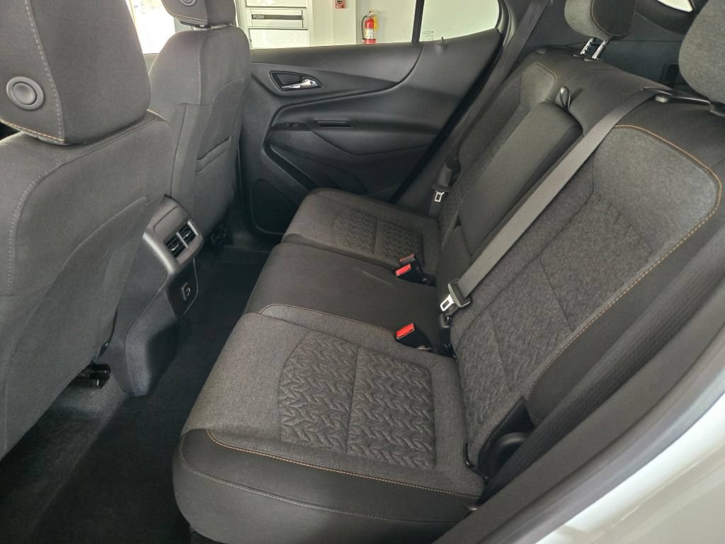 Certified 2024 Chevrolet Equinox LT FWD image 16