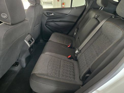 Certified 2024 Chevrolet Equinox LT FWD image 16