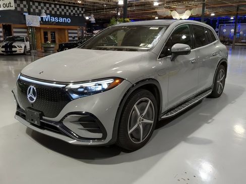 Used 2023 Mercedes-Benz EQS 450+ 4MATIC SUV image 1
