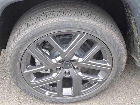 New 2026 Jeep Compass Limited image 4