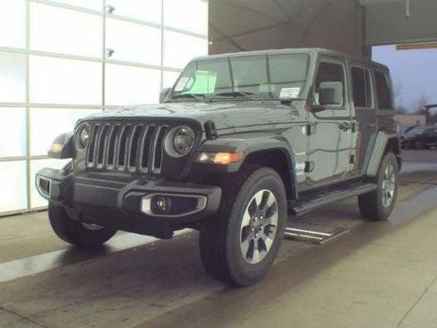Used 2022 Jeep Wrangler Unlimited Sahara w/ Cold Weather Group image 5