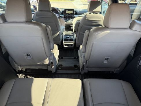 Used 2018 Honda Odyssey EX-L image 22
