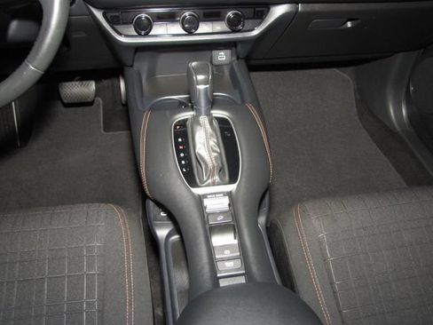 Certified 2024 Honda HR-V Sport image 14