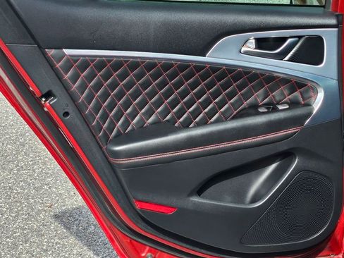 Used 2019 Genesis G70 3.3T Dynamic image 32