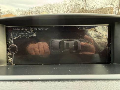 Used 2010 BMW 135i Coupe image 17