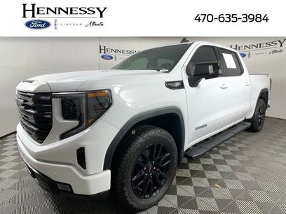 Used 2025 GMC Sierra 1500 Elevation w/ Elevation Premium Package