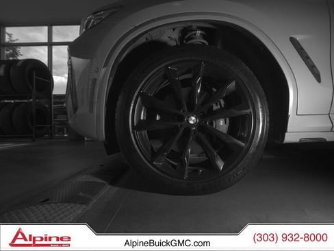 Used 2022 BMW X4 M40i AWD/4WD image 9