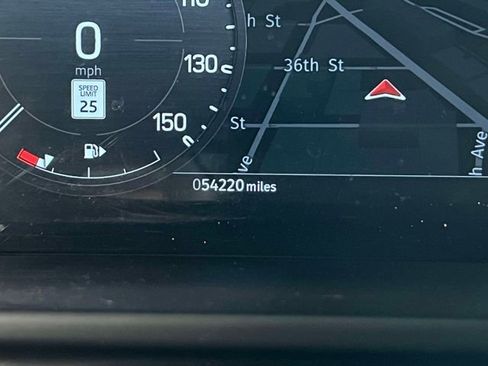 Used 2023 Land Rover Defender 110 X image 25