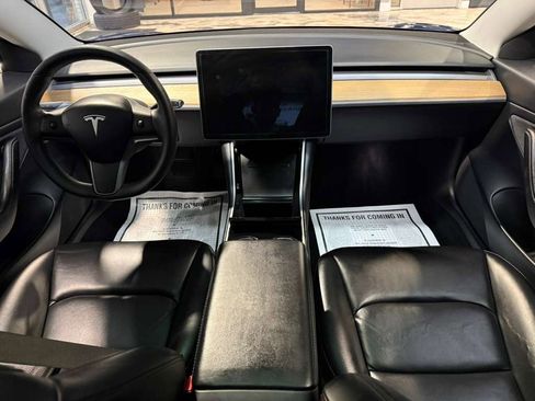 Used 2020 Tesla Model 3 Long Range image 21