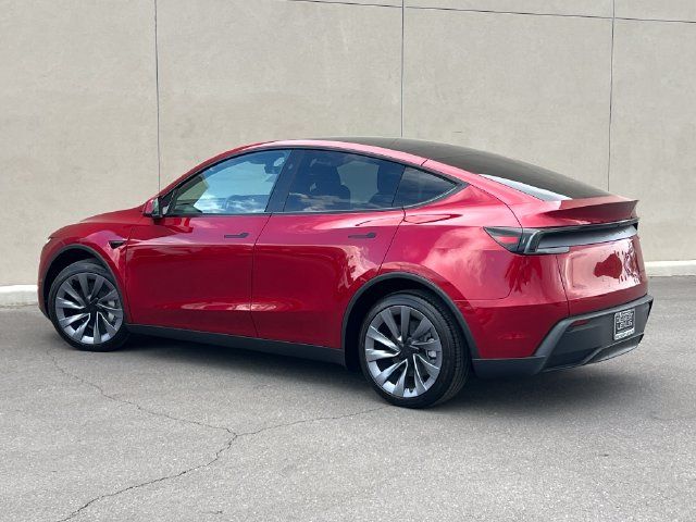 Used 2026 Tesla Model Y Long Range AWD/4WD image 6
