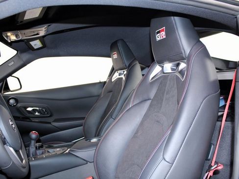 Used 2026 Toyota Supra image 19