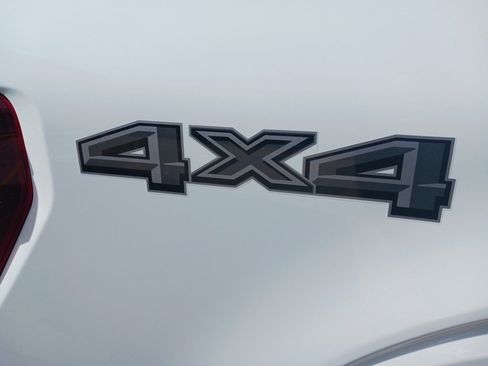 New 2025 Ford F150 XL w/ Equipment Group 103A High image 25