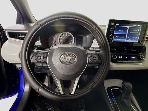 Used 2021 Toyota Corolla SE w/ SE Premium Package FWD image 13