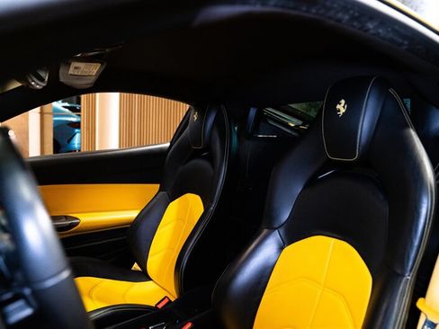 Used 2016 Ferrari 488 GTB RWD image 22