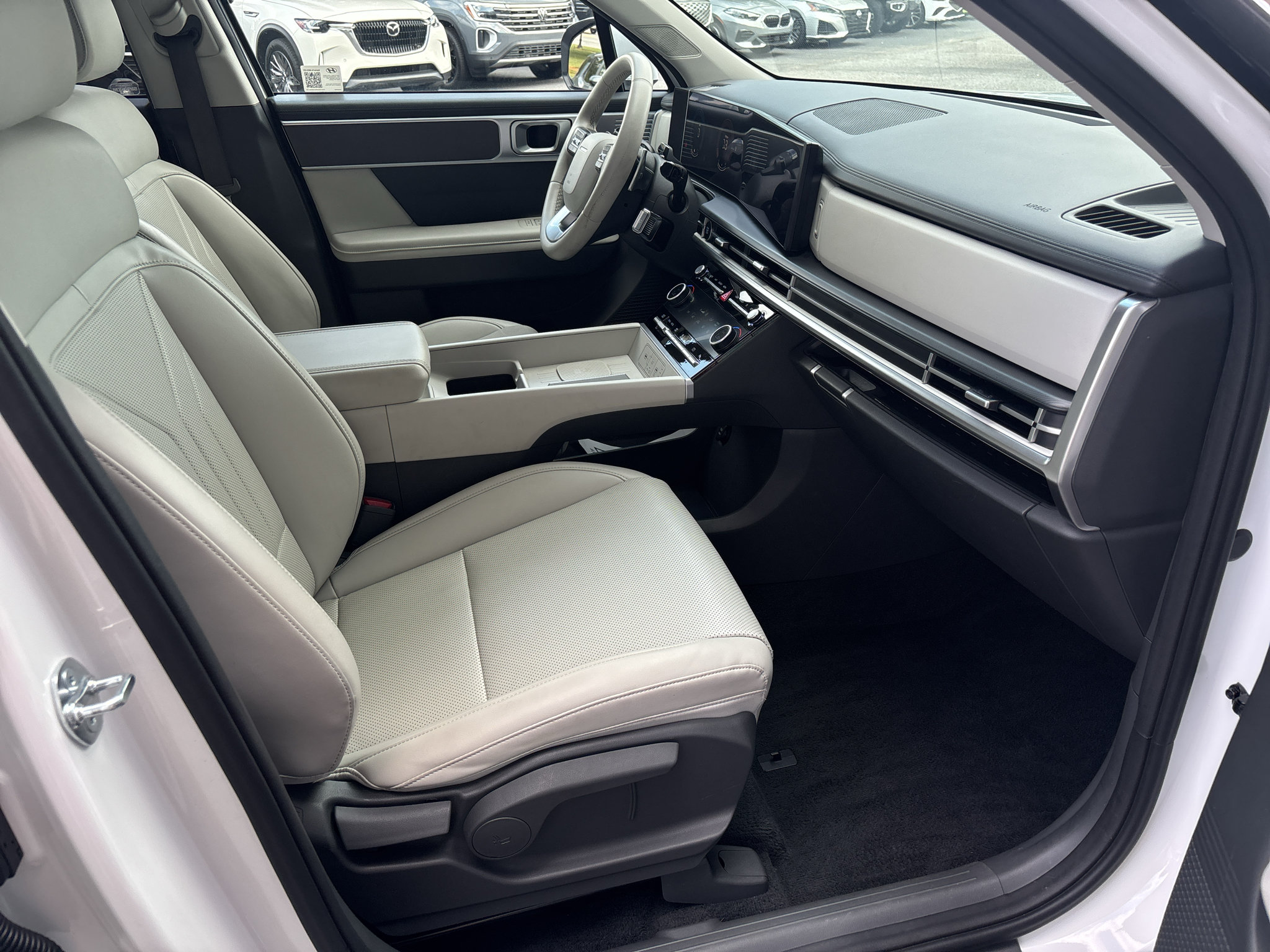 Used 2026 Hyundai Santa Fe SEL AWD/4WD image 19
