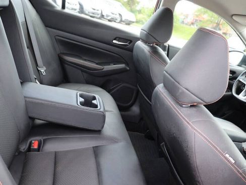 Used 2021 Nissan Altima 2.5 SR FWD image 16